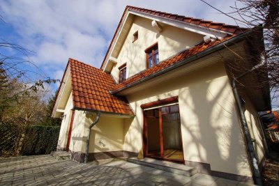Exklusives Einfamilienhaus am Fuße der Landeskrone