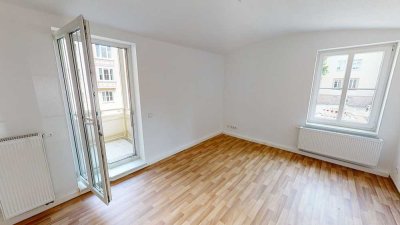 Schicke 2-Raum-Altbauwohnung mit Gewölbedecke