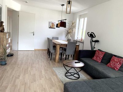 Helle 3 Zimmer Wohnung mit Blick ins Grüne in ruhiger Lage von STA