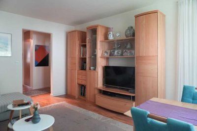 Geschmackvolle, modernisierte 3,5-Zimmer-Wohnung mit Loggia ohne Maklerprovision von privat