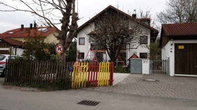 Großes Einfamilienhaus mit 7 Zimmern in bester Lage von Puchheim