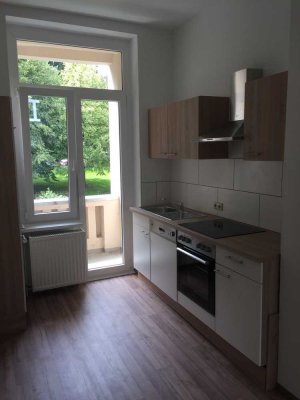 Schöne, gemütliche 2-Zimmer-Wohnung mit Balkon und EBK in Remscheid-Hasten