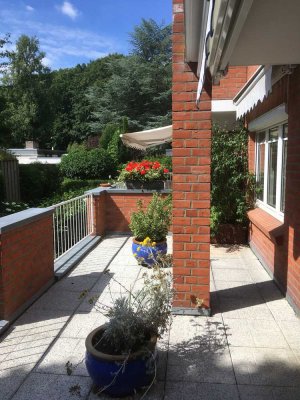 2 Zimmer Terrassenwohnung mit Einbauküche in besonders schöner Lage