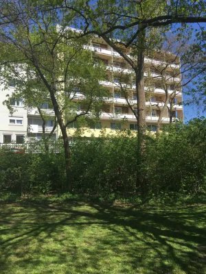 Schöne vier Zimmer Wohnung in Bamberg, Mitte  mit 3x Süd Balkon