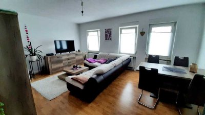 Helle und gut geschnittene 2-Zimmerwohnung in zentraler Lage