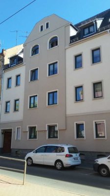 NEU !!! Schöne 3-Zimmer-Wohnung mit einer ca. 10 qm großen offenen Loggia
