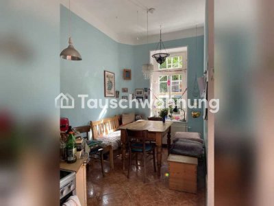 Tauschwohnung: Schöne Altbauwohnung mit Wohnküche und Balkon