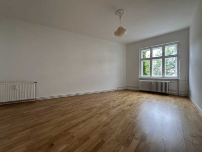 Ruhige 2,5-Zi-Wohnung mit neuer Einbauküche (in Bestellung)