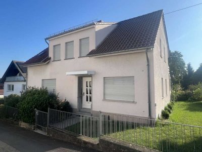 PREISREDUZIERUNG! Einfamilienhaus mit großzügigem Gartengrundstück in Hüffelsheim zu verkaufen