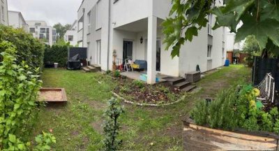 Möblierte 3-Raum-EG-Wohnung mit Einbauküche in Teltow