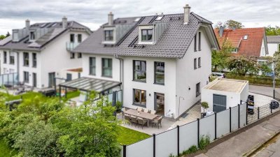 Luxuriöse Doppelhaushälfte in Mühldorf - Kamin, Garten, KFW 55, perfekt gelegen - sofort einziehen!