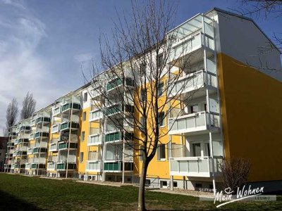 Helle 3-Raumwohnung mit Balkon und Dusche