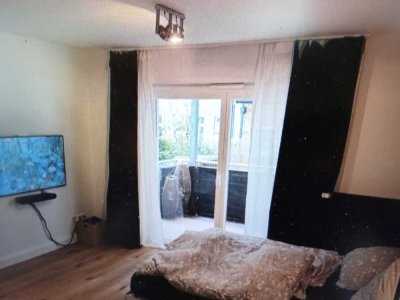 Charmante 1-Zimmer Wohnung im EG mit Balkon in Mannheim