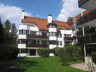 Luxuriöse Maisonette mit großer Dachterrasse, Kamin & Sauna – stilvolles Wohnen in ruhiger Lage