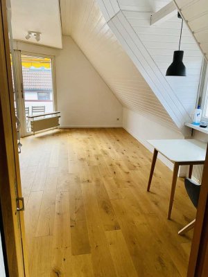 Attraktive 2-Zimmer Wohnung, sensationelle Lage, in Ditzingen