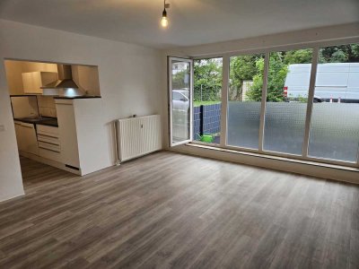 Stilvolle 2-Zimmer-Wohnung mit EBK und Außenstellplatz in Düren
