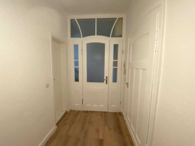 Kleine, helle 3-Raumwohnung im Südcarre´ 2.OG