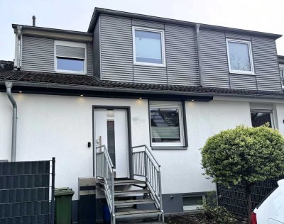 Familienfreundliches Reihenmittelhaus in Bonn – Niederholtorf