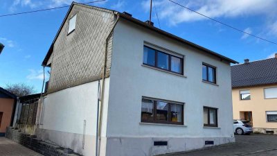 Gemütliches Einfamilienhaus mit großzügiger Raumaufteilung bietet viel Platz und Möglichkeiten