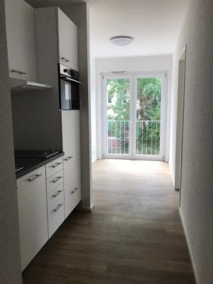 Helle 2-Zimmer-Wohnung in Deutz – WG möglich, sofort verfügbar