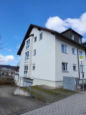 3 Zimmer-Wohnung mit Balkon und Tiefgarage in perfekter/idyllischer Lage