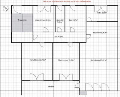 Schöne 5-Zimmer-Wohnung (EG) 100m² in einem Vierfamilienhaus