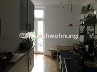 Tauschwohnung: Tausche 3-Zi Altbau in Haidhausen m. Balkon gegen 2 Zimmer