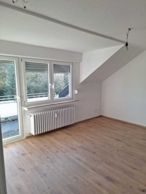 Gepflegte 2-Zimmer Dachgeschosswohnung in Bonn-Duisdorf