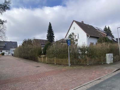 5-Zimmer-Doppelhaus auf großem sonnigen Grundstück in Hannover-Bothfeld