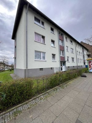 Zuhause ankommen: Helle 2,5-Raum-Wohnung in guter Lage von OB-Klosterhardt
