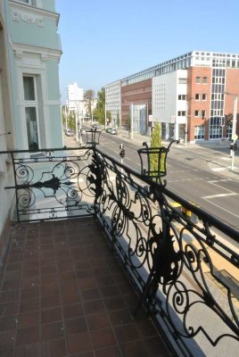Im Herzen der Stadt! Gemütliche 4-R-WHG im sanierten Altbau