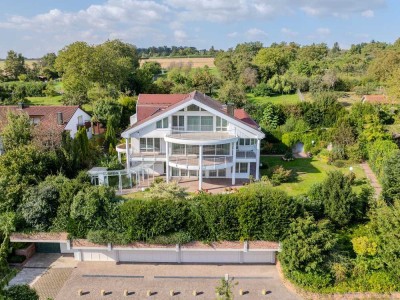 Imposante Unternehmervilla in Premiumlage