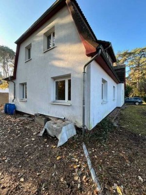 Großzügiges Einfamilienhaus im Dornröschenschlaf ... (EFH2026-0003)