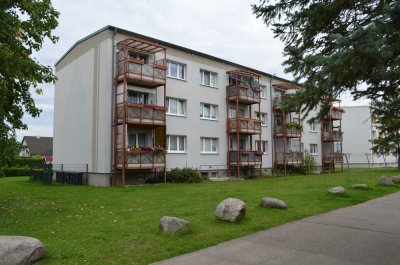 Mehrfamilenhaus mit 12 Wohneinheiten mit Balkon auf 1.856 m² Grundstück mit Baumöglichkeit
