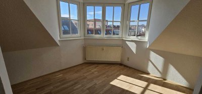 DG -Wohnung im Kiez, sehr ruhig, Nähe Bahnhof, im charmanten Gründerzeithaus