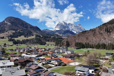 Sonnige Terrasse trifft naturnahe Lage an der Ache (06693)