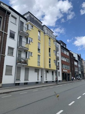 1-Zimmer mit Balkon, vollmöbliert, warm,  - Nähe Campus FH