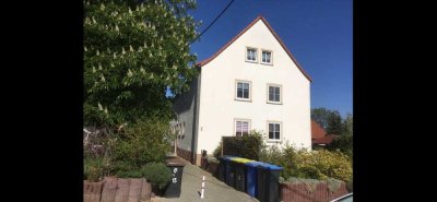 Kapitalanlage / gepfl. 5-Familienhaus in Schkopau bei Merseburg aus Altersgr,
privat zu verkaufen.