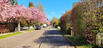 Moderne 2-Zimmer Maisonette-Wohnung mit Garten in Alt-Rahlstedt