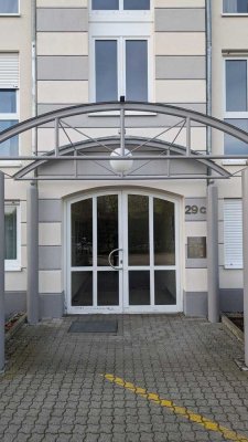 Nur mit Wohnberechtigungsschein Stufe II oder III - Schöne 2-ZKB mit Garten nähe Uniklinik