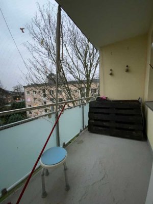 Seltene Gelegenheit! Geräumige 2,5- Zimmerwohnung auf ca.64m² Zentral gelegen in HH-Rothenburgsort