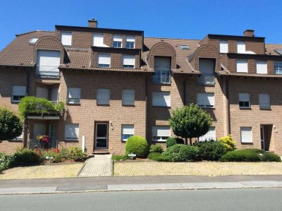 Dachgeschoß-Maisonettewohnung komplett möbliert