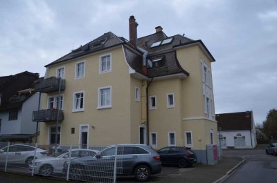 Schöne 4-Zimmer-Altbauwohnung zu verkaufen, Kernsaniert