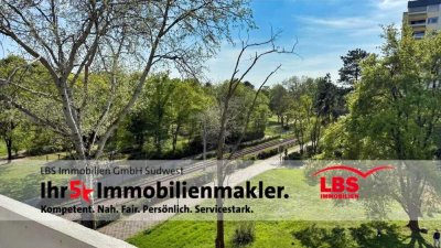 Helle Wohnung mit Blick ins Grüne – und ohne Erbpacht!