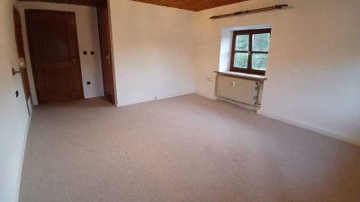 ***Weiblicher Single für 2er WG, Zimmer mit eigenem Bad***