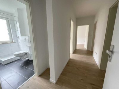 Renovierte 3-Zimmer-Wohnung mit Duschbad und Terrasse!