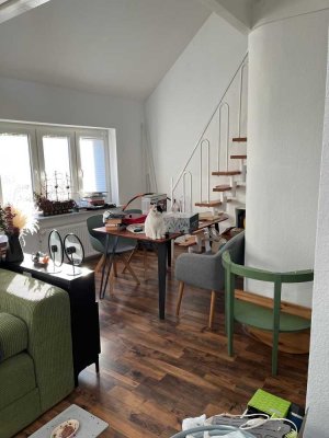 Große, helle 2,5-Zimmer-Wohnung in Köln-Weiden