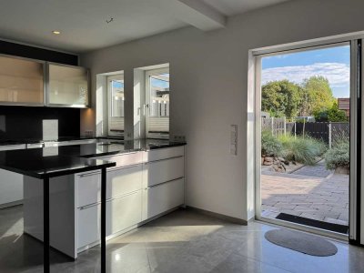 Komplett saniertes RHT mit Top-Ausstattung in Westerland