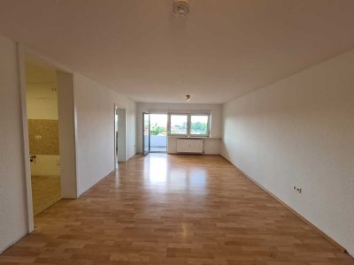 Neu renovierte 3-Zimmer-Wohnung mit Balkon in Oberderdingen