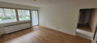 Erstbezug nach Renovierung: Helle 3-Zimmer-Wohnung mit Balkon und Keller